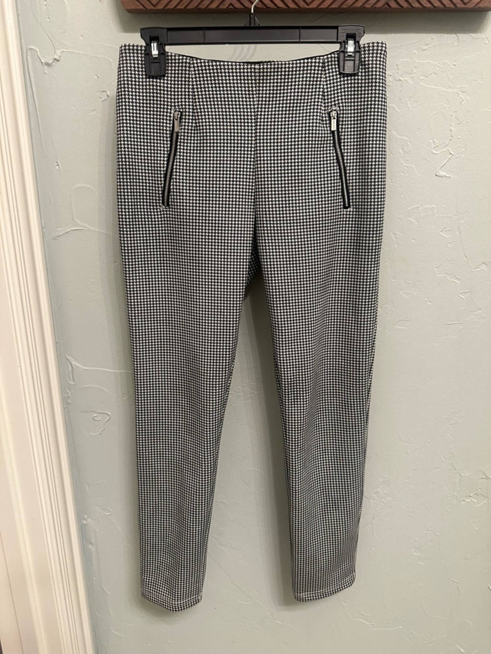 Calvin Klein Ankle Pants
